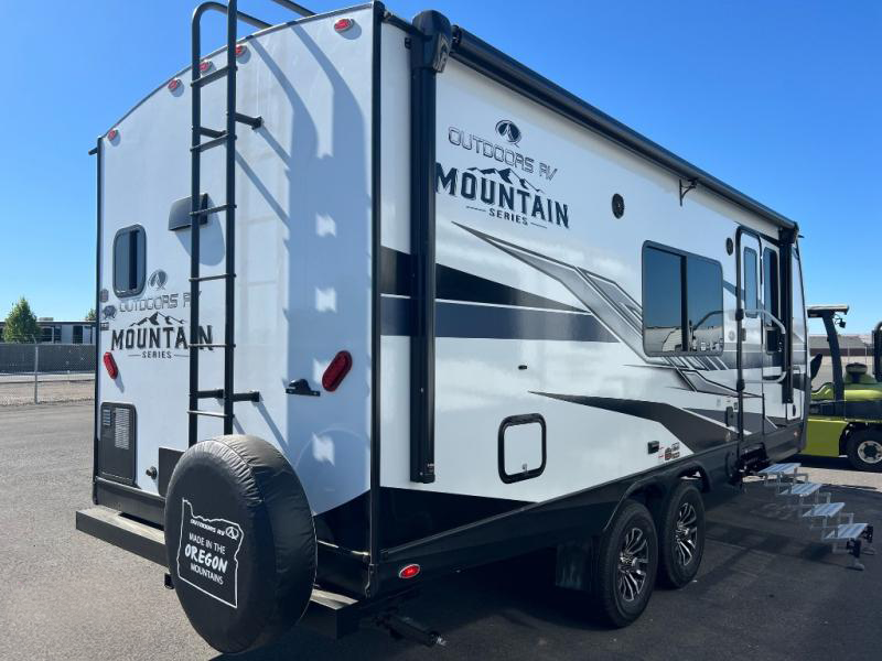 Outdoors RV